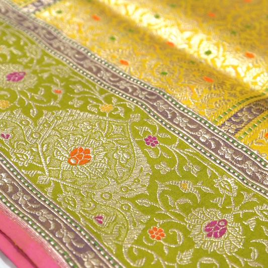 Pure Katan Silk Jangla Pattern Handloom Saree